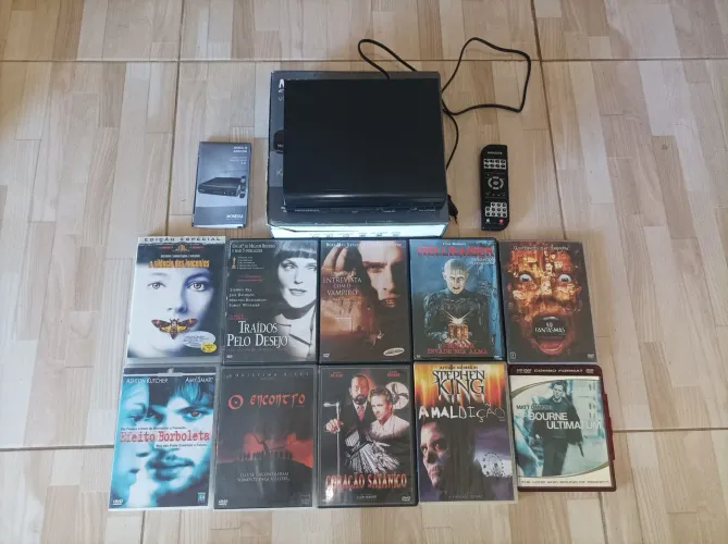 DVD Player + Lote dvd Filmes de Terror e Suspense + adaptador hdmi