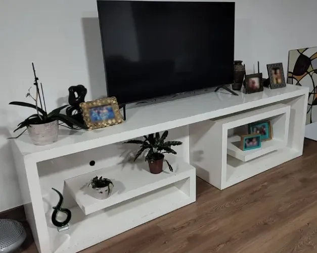 Rack Geométrico em Lacca - bom estado de conservação