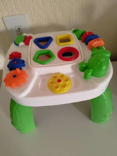 Brinquedos semi novos