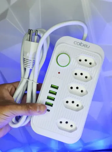 Filtro de Linha 2 metros 4 Entradas USB 1 Entrada Tipo C - Entrega Grátis