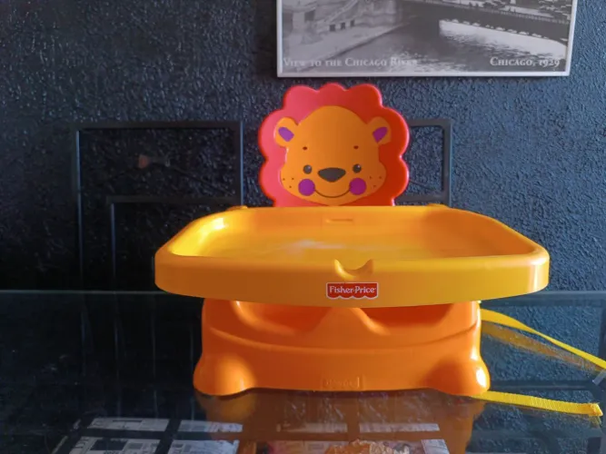 Cadeirinha de alimentação portátil Fischer Price até 15kg Higienizada 