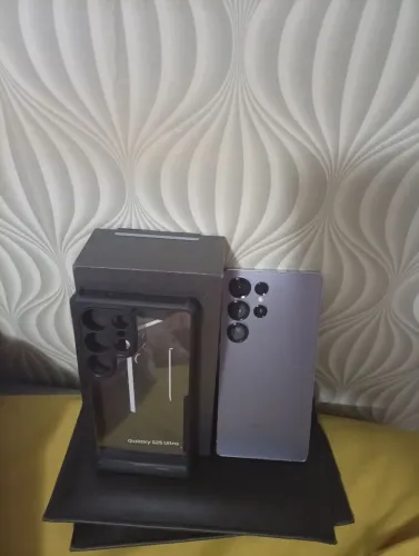 Samsung Galaxy S25 Ultra