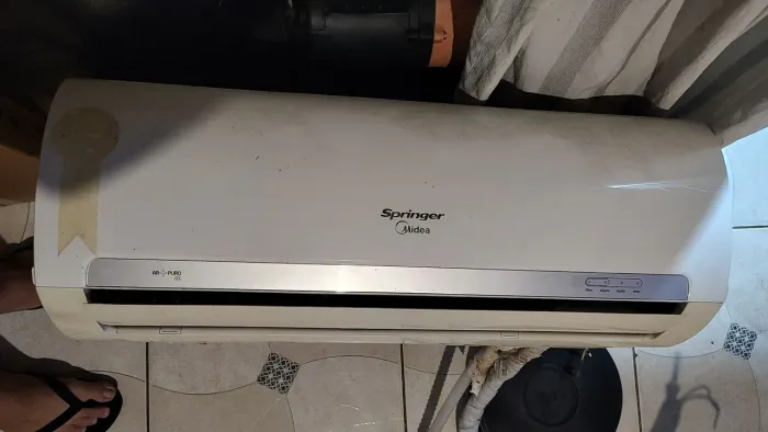 Vendo ar condicionado Springer Midea 9000 btus