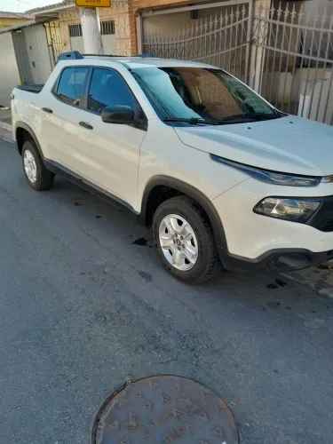 Fiat toro 2018 bx km bonito baraaato