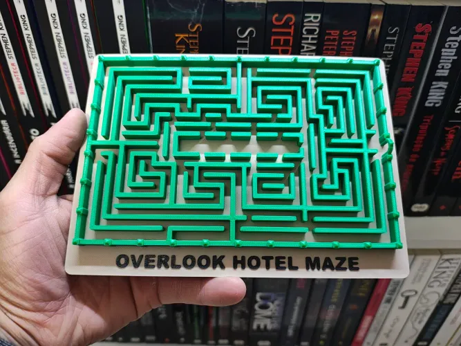 Labirinto Overlook Hotel - Decoração Exclusiva