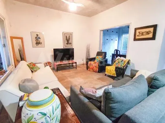 Jardim Botânico | Casa 6 quartos, sendo 1 suite