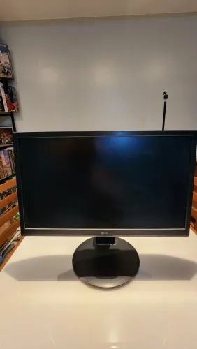 Monitor Lg Flatron 22mp55pq 21,5 Polegadas Excelente Estado com Visor horz/vertical