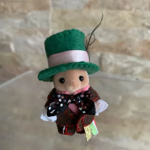 Roupinha Chapeleiro Maluco Sylvanian Families 