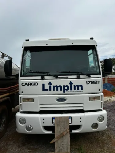 FORD CARGO 1722 - LIMPA FOSSA