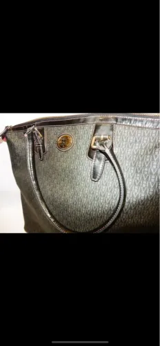 Bolsa Feminina Victor Hugo original Elegante