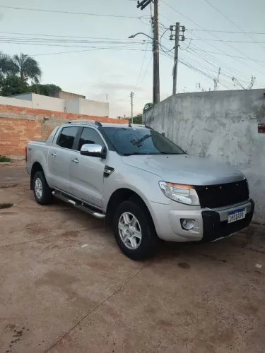 Ford Ranger Limited 3.2 20V 4X4 CD Aut. Dies. 2013