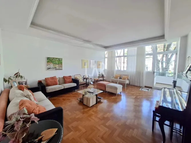 Casa à venda, 5 quartos, 3 suítes, 6 vagas, Serra - Belo Horizonte/MG