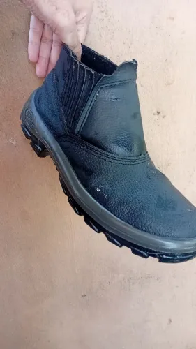 Bota de segurança preta