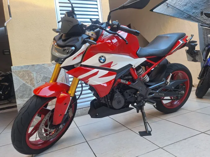 BMW G 310R NOVA TROCO FINANCIO ACEITO CARRO OU MOTO MAIOR OU MENOR VALOR 