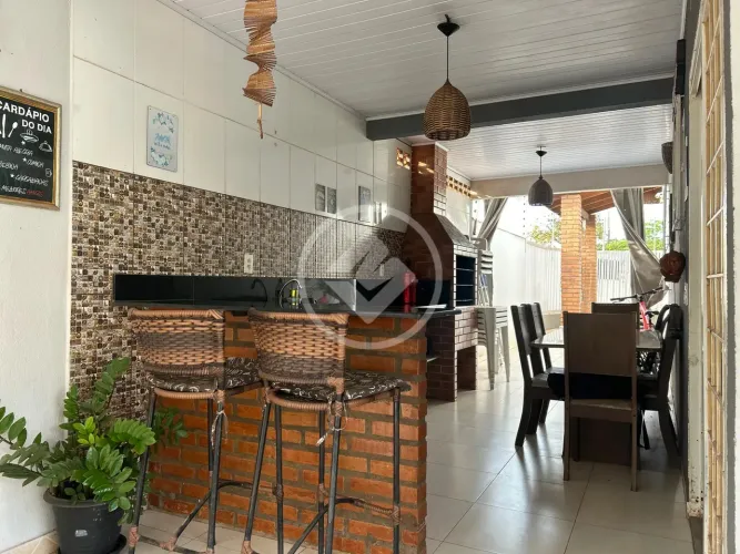 Casa no bairro Primeiro de Março próximo ao condomínio Murano. Localização estratégica, 3