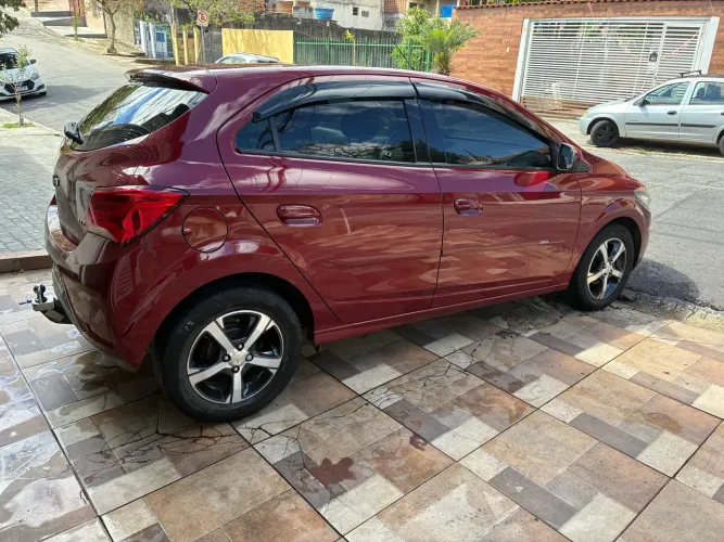 Chevrolet Onix Hatch LTZ 1.4 8V Flex Aut. 4P 2019