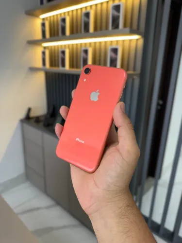 iPhone XR 64Gb coral 