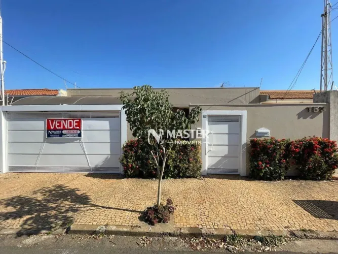 Casa com 3 dormitórios à venda, 370 m² por R$ 850.000,00 - Jardim Progresso - Marília/SP