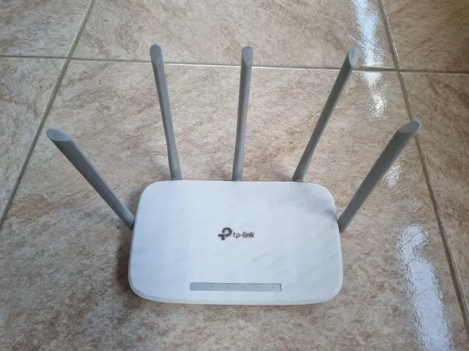 Roteador wifi Tp link arche C60.