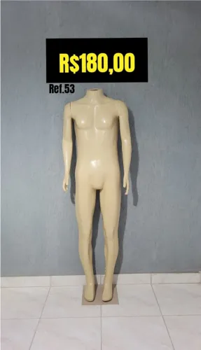 Manequim masculino