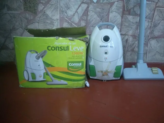Aspirador de pó Consul..