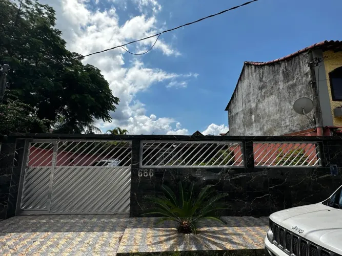 CASA LINEAR A VENDA EM MURIQUI