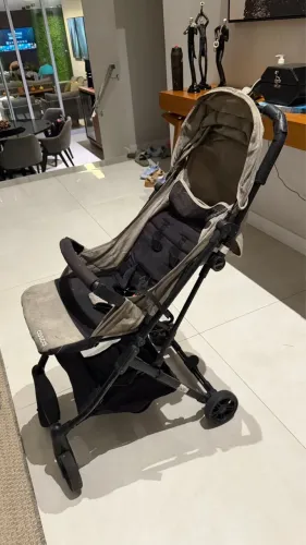 CARRINHO DE BEBÊ COSÇO