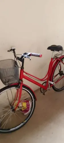 Bicicleta antiga reformada