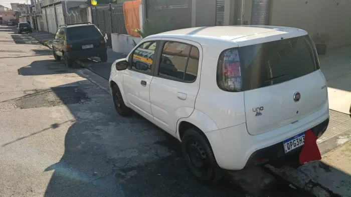 Fiat Uno Drive 1.0 Flex 6V 5P 2019
