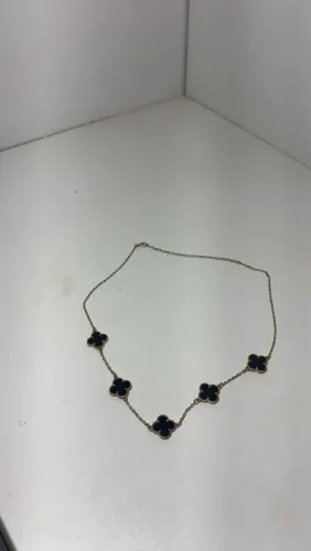 Colar de trevos
