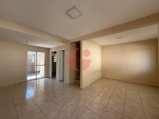 Casa / Sobrado em condomínio para venda e locação com 3 quartos sendo 1 suíte - 92m² no ba