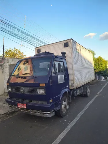 Caminhão Volks 7.90 ano 93