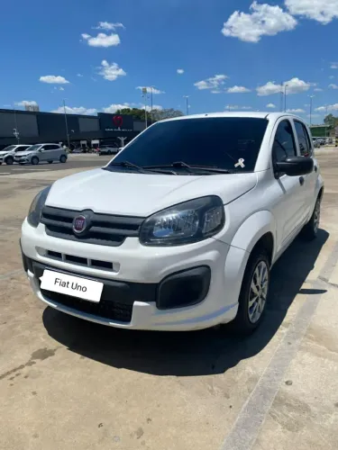 Fiat Uno Attractive 1.0 EVO Fire Flex 8V 5P 2021