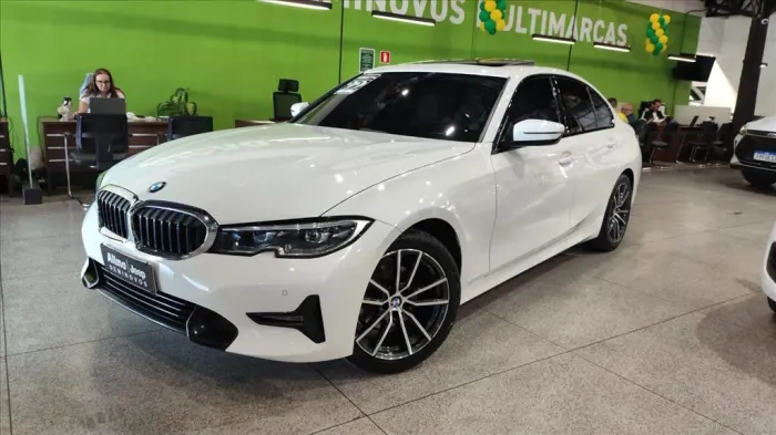 BMW 320I 320i 2022
