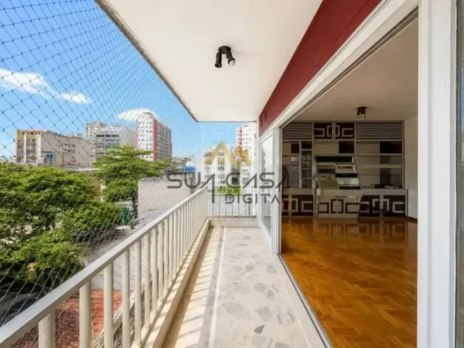 Apartamento à Venda em Ipanema com Varanda, 3 Quartos e 1 Vaga REF: AP3746841