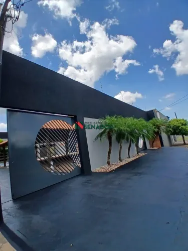 Barracão à venda e para alugar em Londrina, Indústrias Leves, com 850 m²
