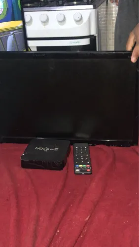Vendo esse monitor por 400 R$