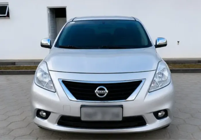 Nissan Versa SL 1.6 16V Flex Fuel 4P Mec. 2013