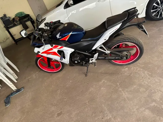 CBR 250 2012