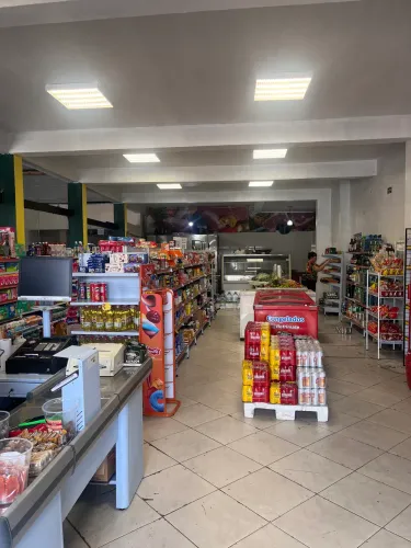 BARBADA vendo mini mercado