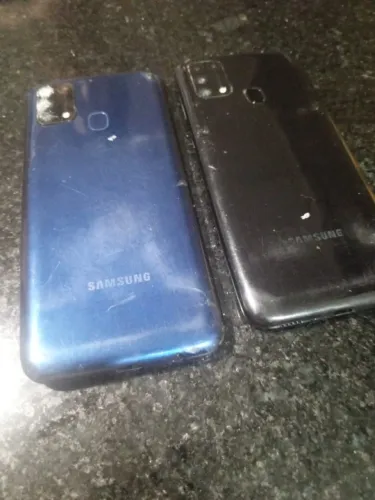 2 celulares samsung galaxy m31 para retirada de peça