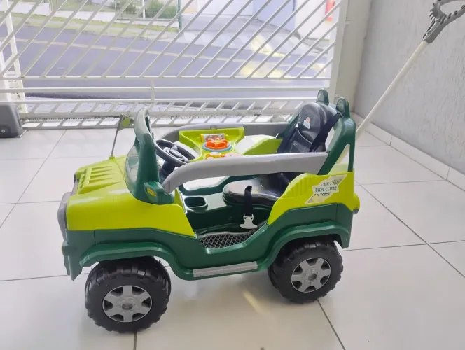 Jeep infantil Calesita