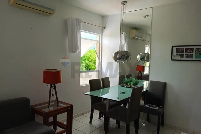 Apartamento no São Jorge, Maceió: 2 Quartos - PORTEIRA FECHADA