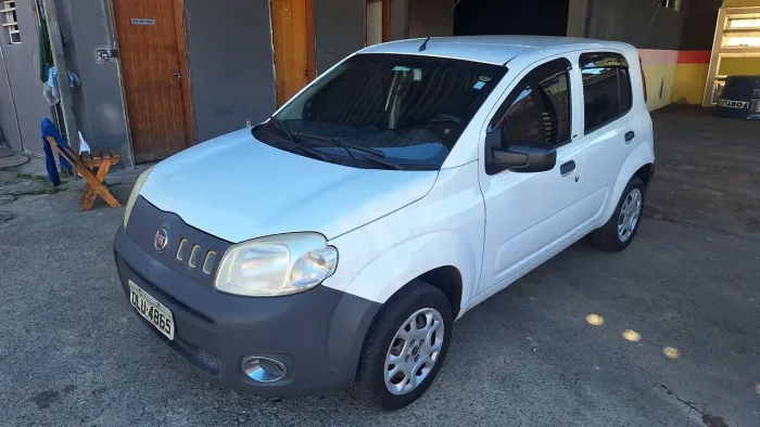 Fiat Uno Vivace Celeb. 1.0 EVO F.flex 8V 5P 2012