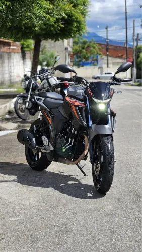Yamaha FZ25 Conected ABS