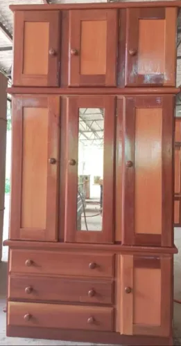 Vendo guarda roupa novo nunca usado  1200 até 1000 pego
