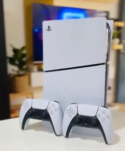 Playstation 5 Novíssimo + 2 controles originais