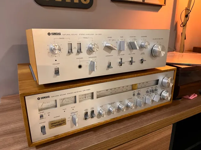 Amplificador integrado Yamaha CA-1000 japonês