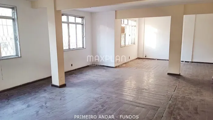 Prédio comercial para aluguel e venda com 800 m² - Riachuelo - Rio de Janeiro - RJ