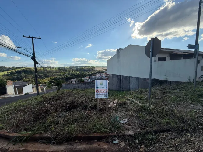 TERRENO À VENDA NO INTERLAGOS EM APUCARANA